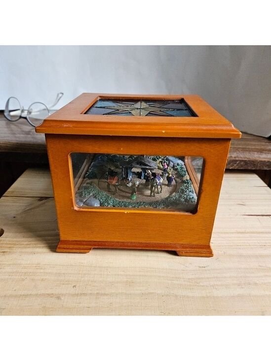 Mr Christmas Other - Vintage Mr Christmas Animated Nativity Music Box